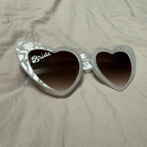 White Marbled Heart Shaped Bride Sunglasses